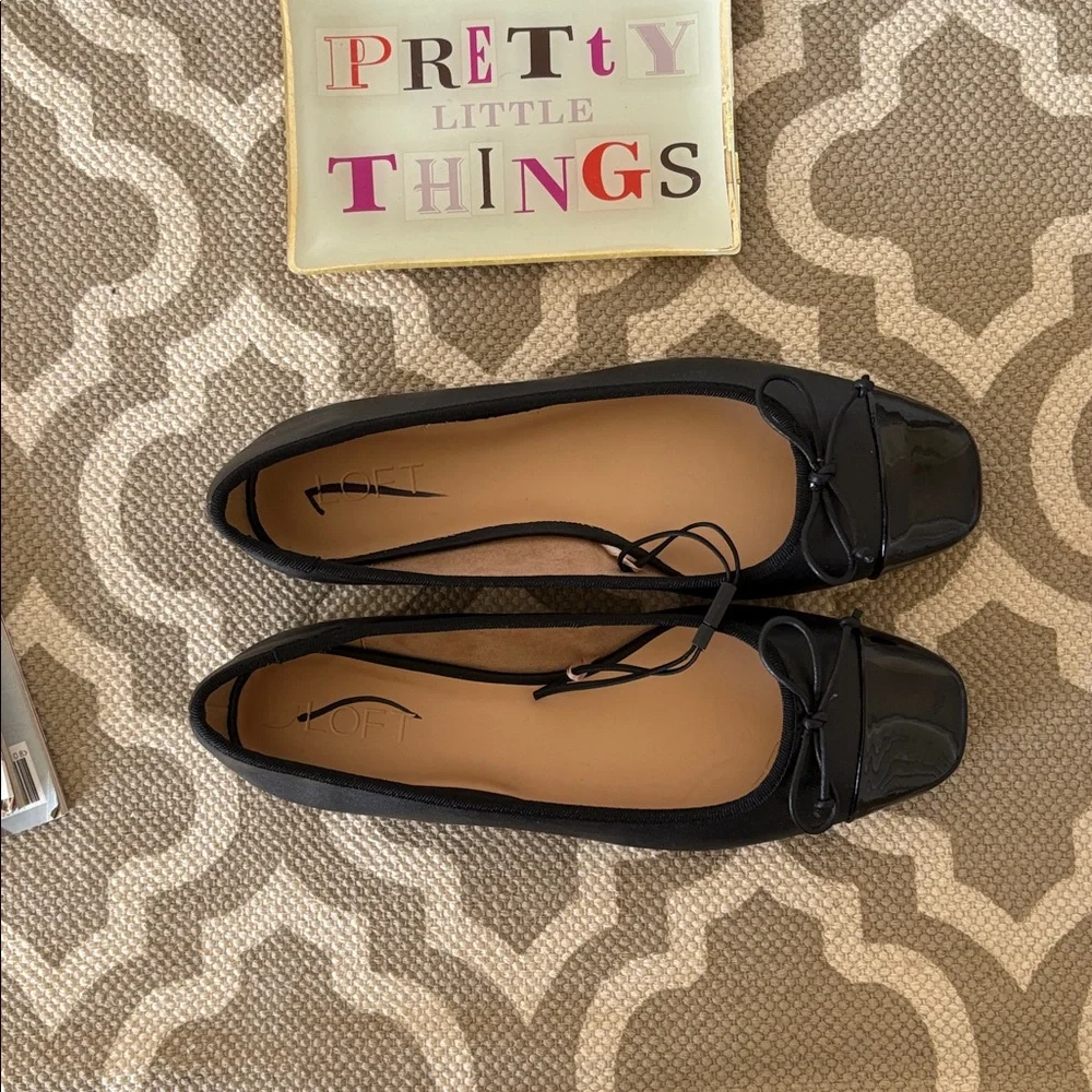 “Loft” Black cap toe ballerina flats; size 7.5; NWOT - Picture 4 of 6